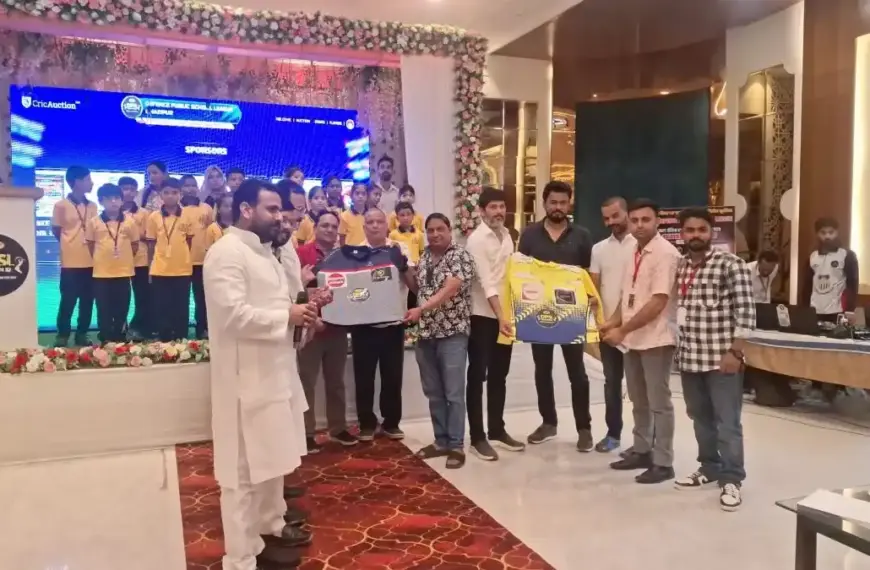 गाजीपुर में IPL स्टाइल क्रिकेट टूर्नामेंट की नीलामी खत्म, 180 खिलाड़ी बिके, 2.90 लाख की लगी सबसे ऊंची बोली