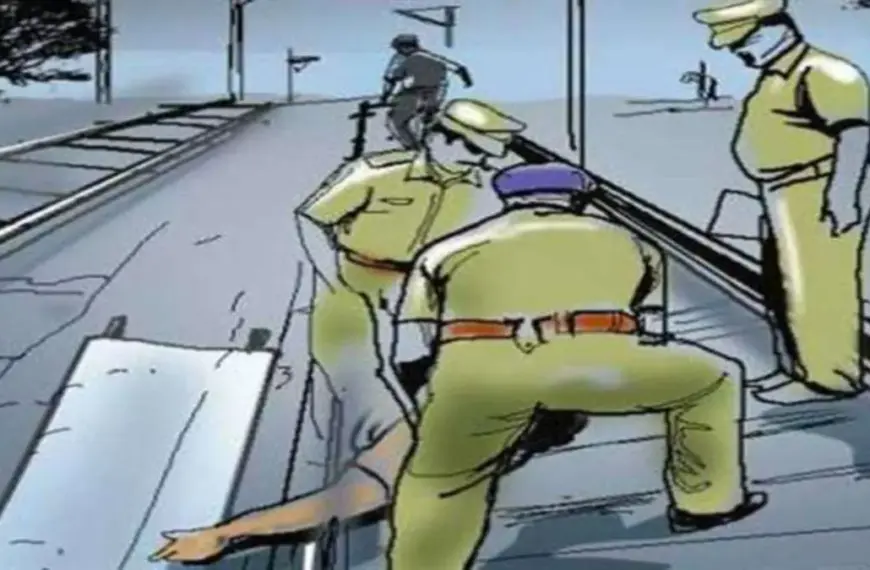 गाजीपुर में रेलवे ट्रैक पर संदिग्ध…