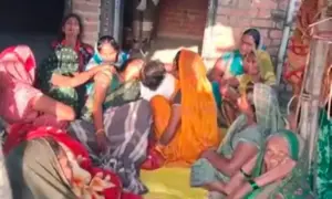 कासिमाबाद: बाजार से घर लौटते दंपती की बाइक…